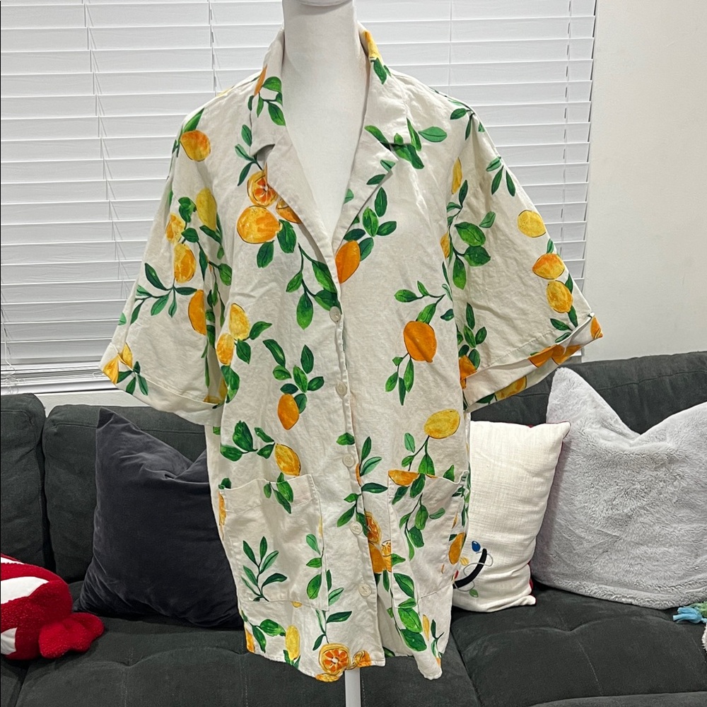 Zara Lemon Print Dress Shirt with White and Yellow Accents - Picture 3 of 11